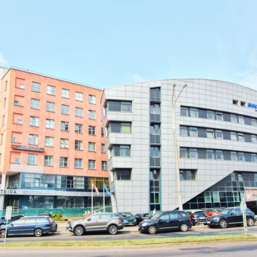 Часть помещения в бизнес-центре (609 кв.м) - повторные торги