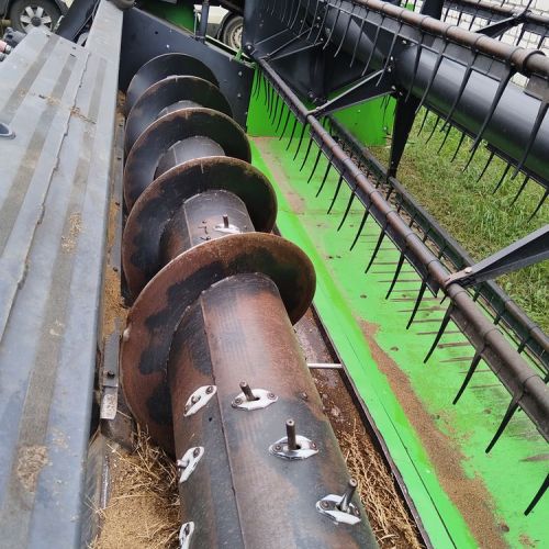 Комбайн Deutz-Fahr 6095 HTS и рапсовый стол (Лот 2)