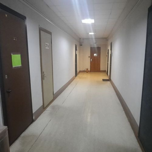 Административное здание со складом в центре Минска