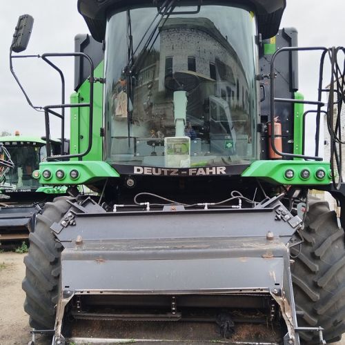 Комбайн Deutz-Fahr 6095 HTS и рапсовый стол (Лот 2)