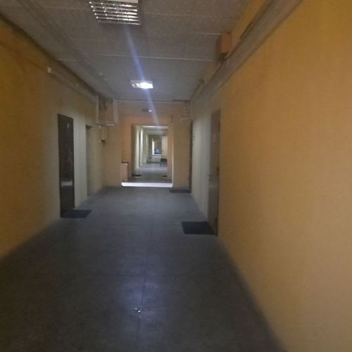 Административное здание со складом в центре Минска