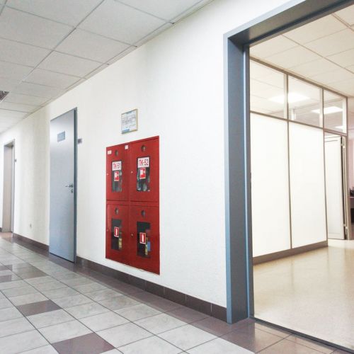 Часть помещения в бизнес-центре (609 кв.м) - повторные торги