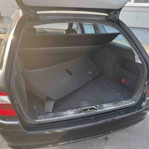 MERCEDES-BENZ E280, 2005 года выпуска