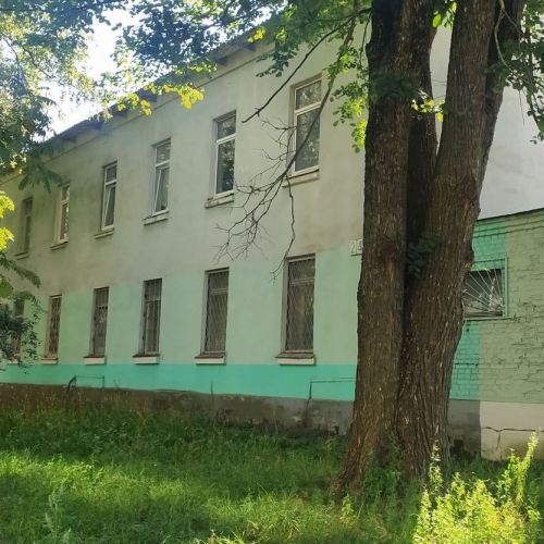 Административное здание со складом в центре Минска