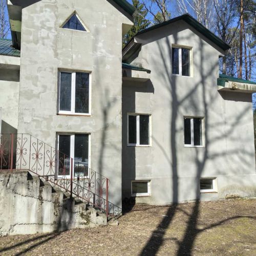 Незавершенное строение базы отдыха