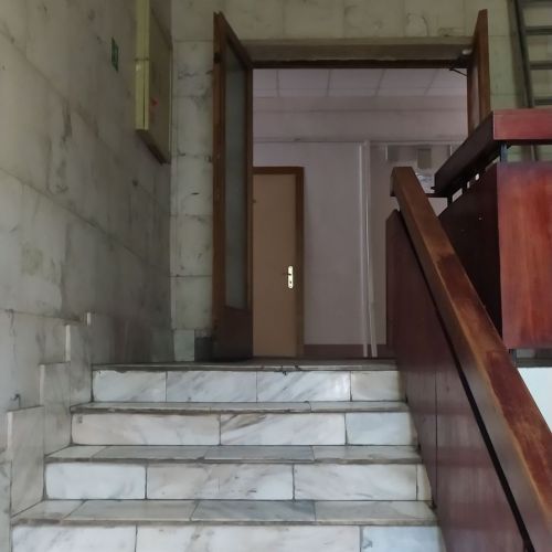 Административное здание со складом в центре Минска