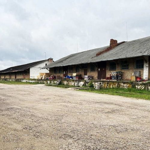 Комплекс строений торговой базы