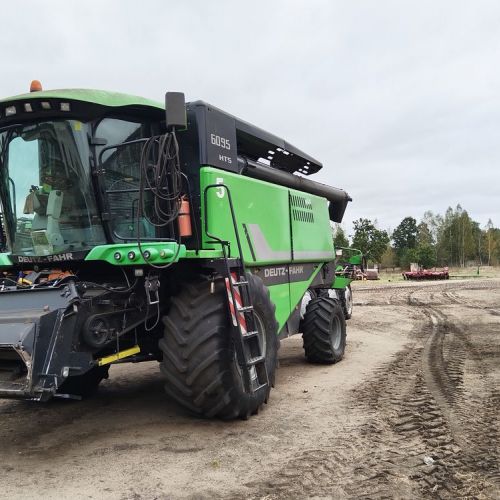 Комбайн Deutz-Fahr 6095 HTS и рапсовый стол (Лот 2)