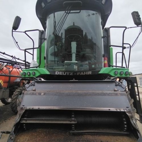 Комбайн Deutz-Fahr 6095 HTS и рапсовый стол (лот 3)
