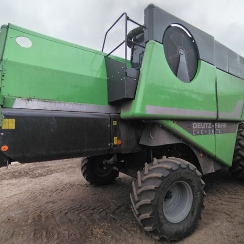 Комбайн Deutz-Fahr 6095 HTS и рапсовый стол (лот 3)