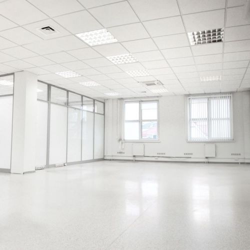 Часть помещения в бизнес-центре (609 кв.м) - повторные торги