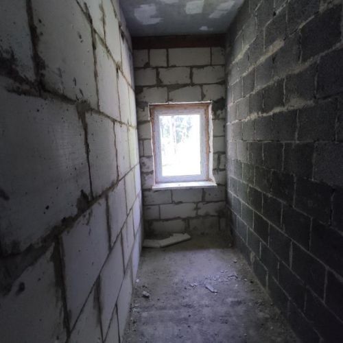 Незавершенное строение базы отдыха