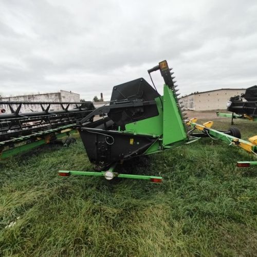 Комбайн Deutz-Fahr 6095 HTS и рапсовый стол (лот 4)