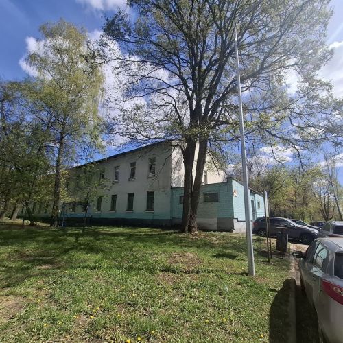 Административное здание со складом в центре Минска