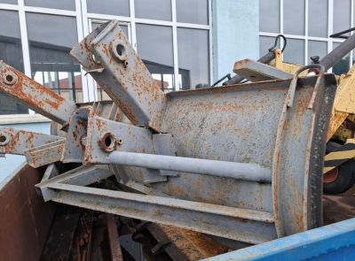 Отвал для снега НО-79-1.01 (лот 4)