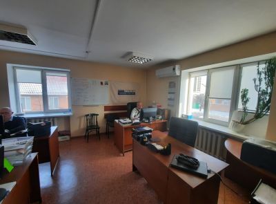 Административно-хозяйственное здание