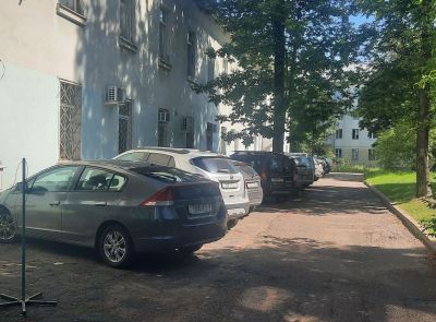 Административное здание со складом в центре Минска