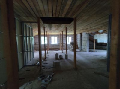 Незавершенное строение базы отдыха