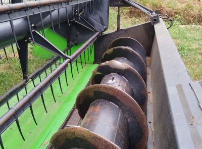 Комбайн Deutz-Fahr 6095 HTS и рапсовый стол (Лот 2)