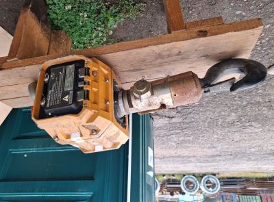 Весы крановые 10 THD (лот 5)