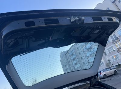 MERCEDES-BENZ E280, 2005 года выпуска