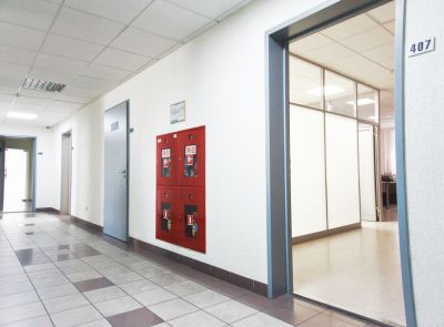 Часть помещения в бизнес-центре (335,2 кв.м) - повторные торги