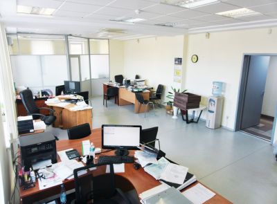 Часть помещения в бизнес-центре (609 кв.м) - повторные торги