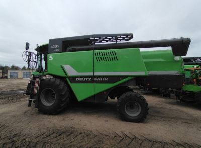 Комбайн Deutz-Fahr 6095 HTS и рапсовый стол (Лот 2)