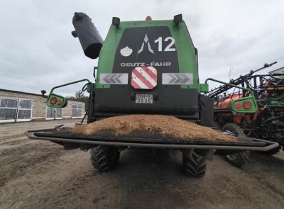 Комбайн Deutz-Fahr 6095 HTS и рапсовый стол (лот 3)