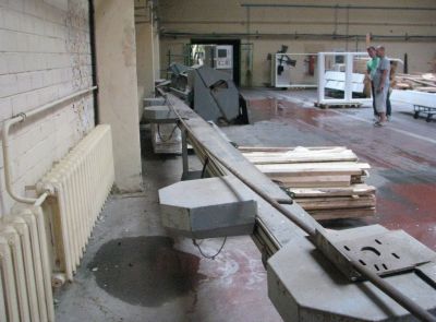 Линия оптимизации (оптимизационный торцовочный станок) серия 11, производитель PAUL Maschinenfabrik GmbH & Co. KG (Германия), 2004 г.в. (повторные торги)