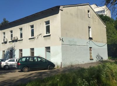 Административное здание со складом в центре Минска