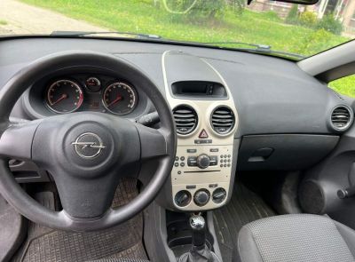 OPEL CORSA, 2008 года выпуска