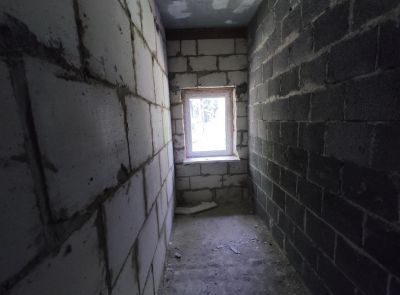 Незавершенное строение базы отдыха