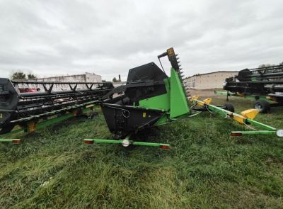 Комбайн Deutz-Fahr 6095 HTS и рапсовый стол (лот 4)