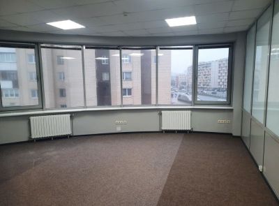 Административные помещения в бизнес-центре