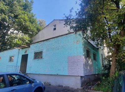 Административное здание со складом в центре Минска