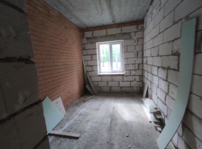 Незавершенное строение базы отдыха