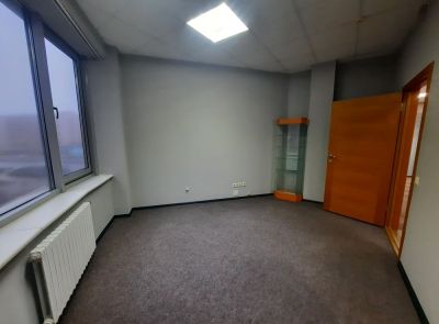 Административные помещения в бизнес-центре